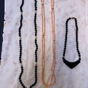 Elegant Black and Gold Beaded Necklace Set